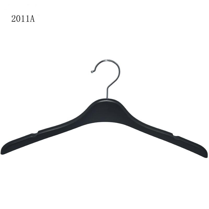 Space saving male  plastic hangers custom hook 